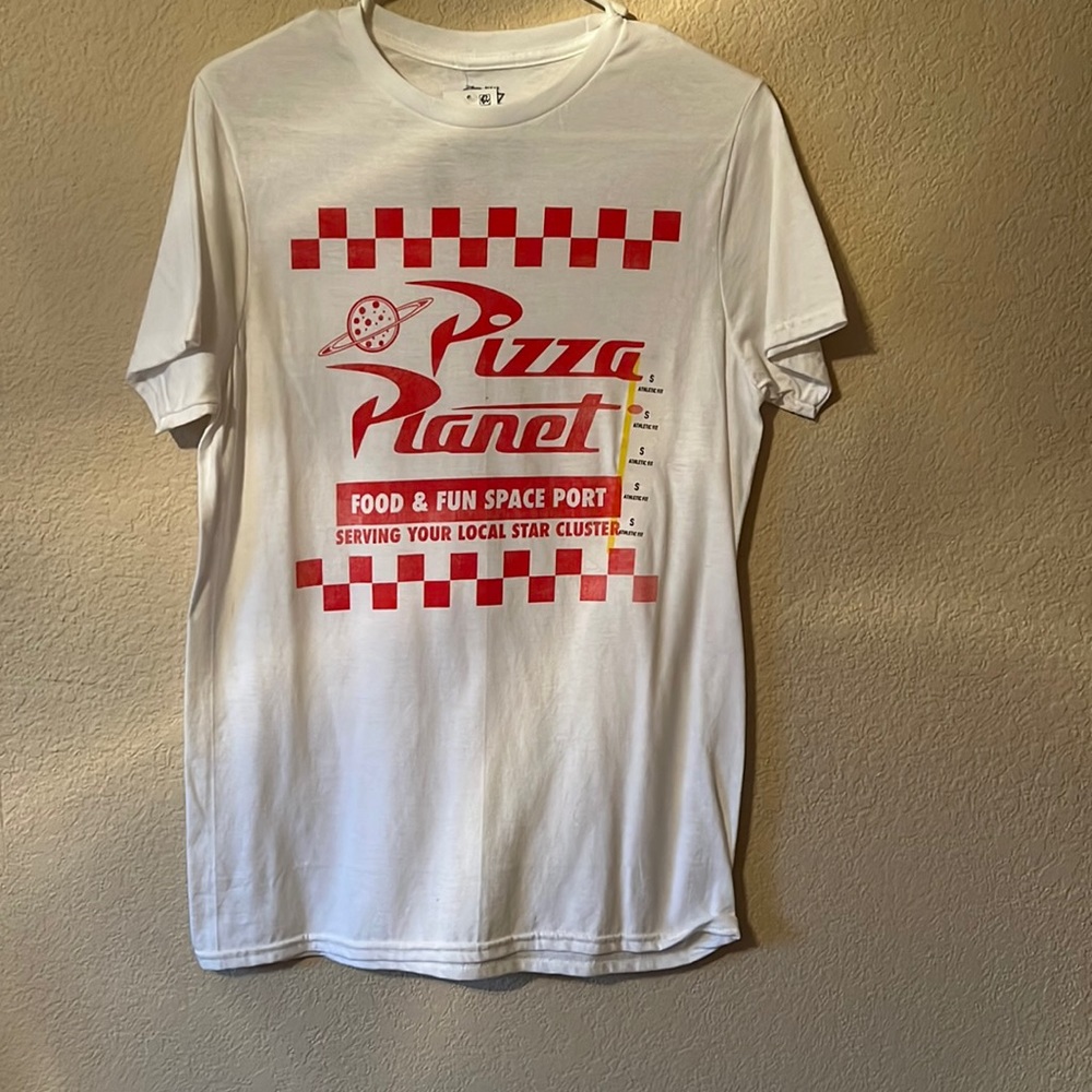 🚀NWT Pizza Planet Tee🚀